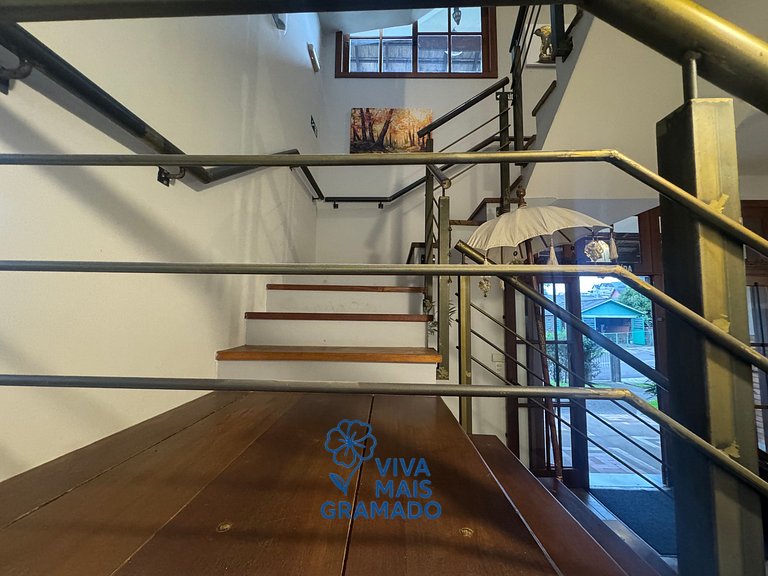 Apartamento no bairro Piratini em Gramado, com ótima localiz