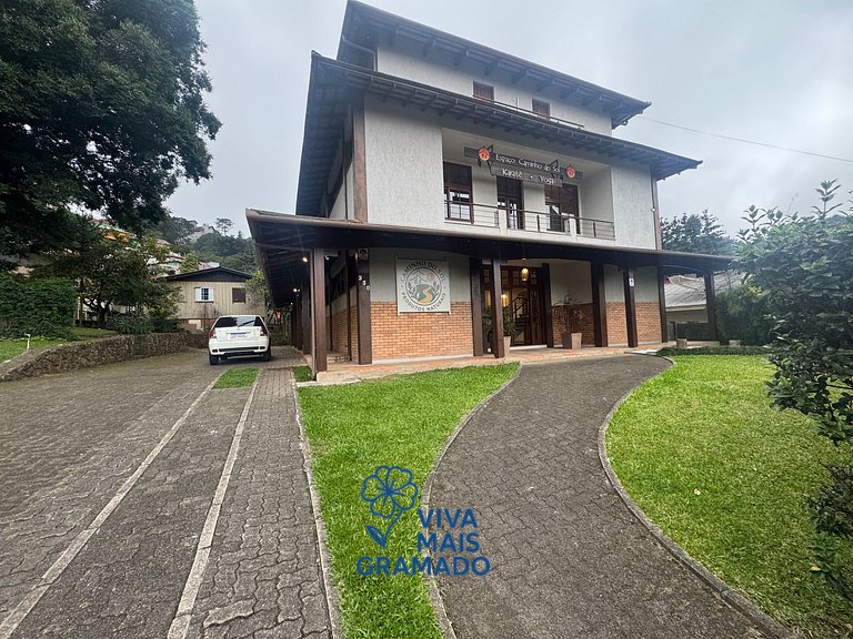 Apartamento no bairro Piratini em Gramado, com ótima localiz