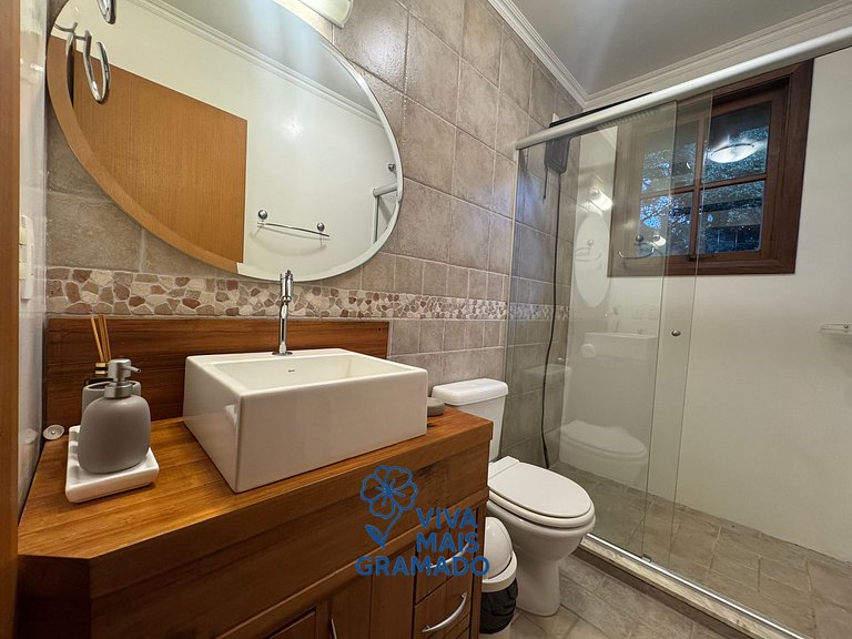 Apartamento no bairro Piratini em Gramado, com ótima localiz