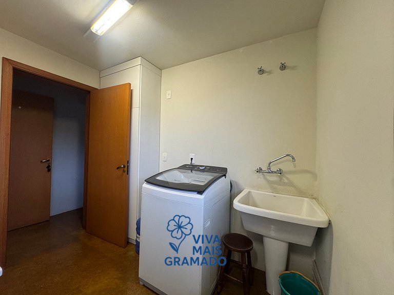 Apartamento no bairro Piratini em Gramado, com ótima localiz