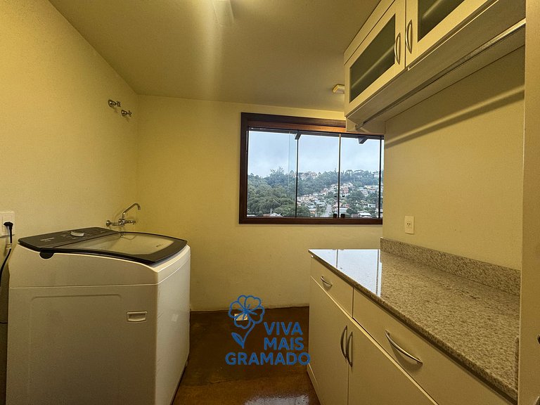 Apartamento no bairro Piratini em Gramado, com ótima localiz